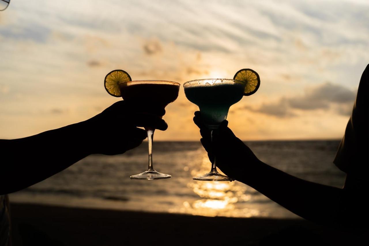 Margaritaville Island Reserve Riviera Cancun - A Karisma All-Inclusive Experience For All (Adults Only) Пуерто Морелос Екстериор снимка